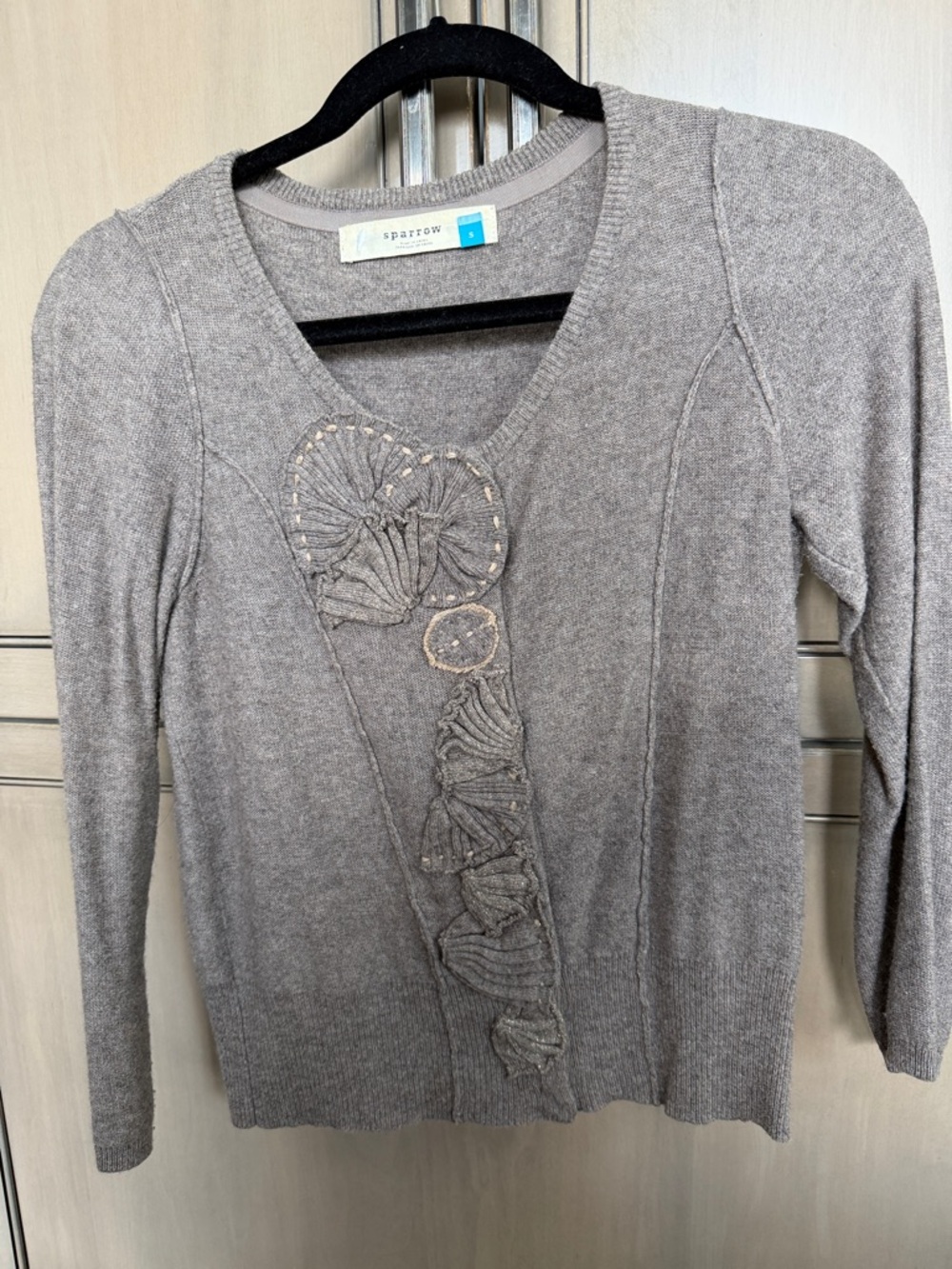Anthropologie sparrow Taupe Long-Sleeve Cardigan/Sweater with Embroidery Sz S